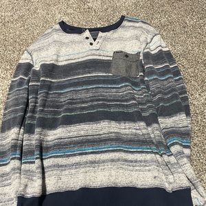 Hurley sweater